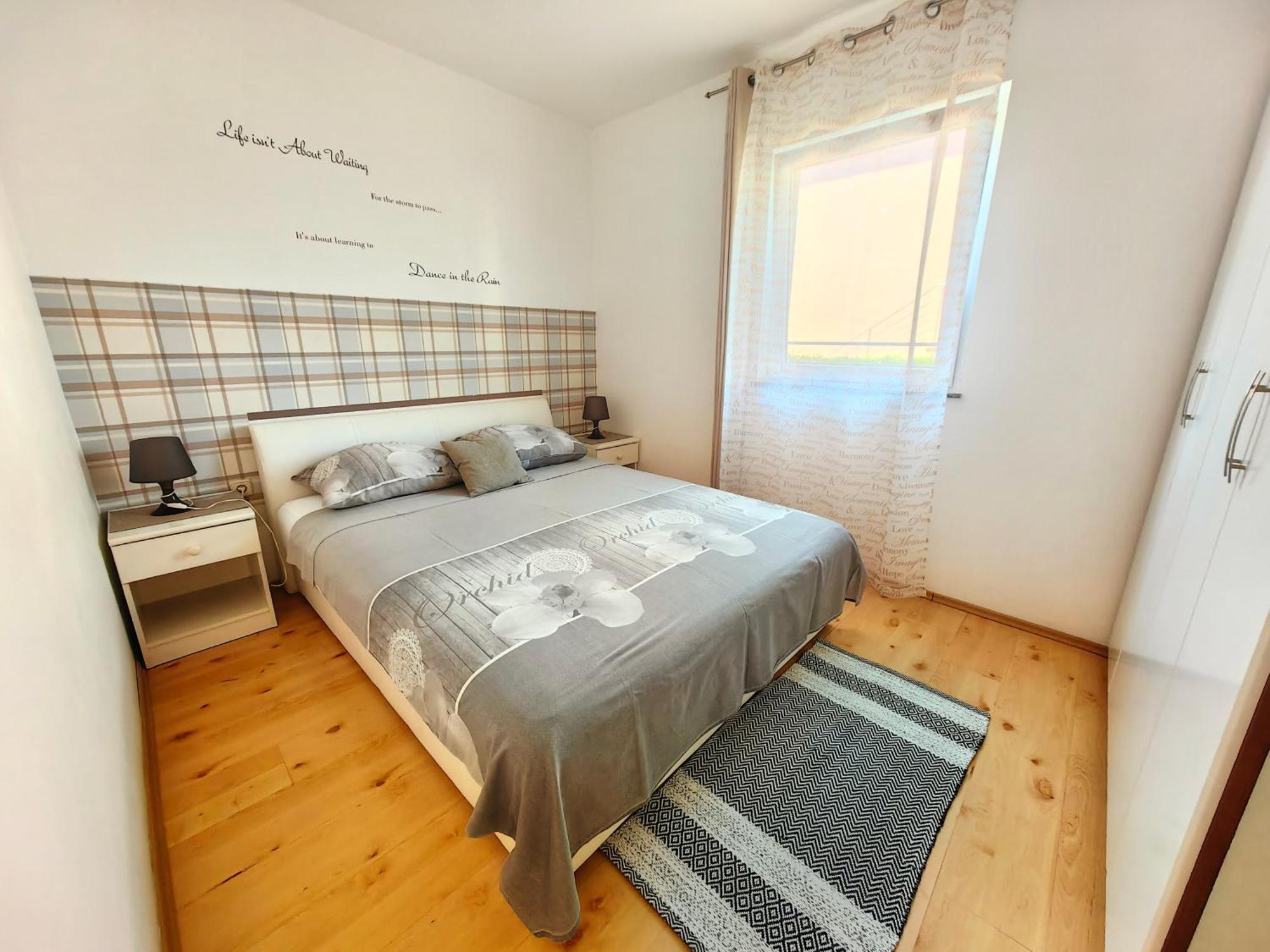 Apartments Lea With Pool Malinska Exterior foto